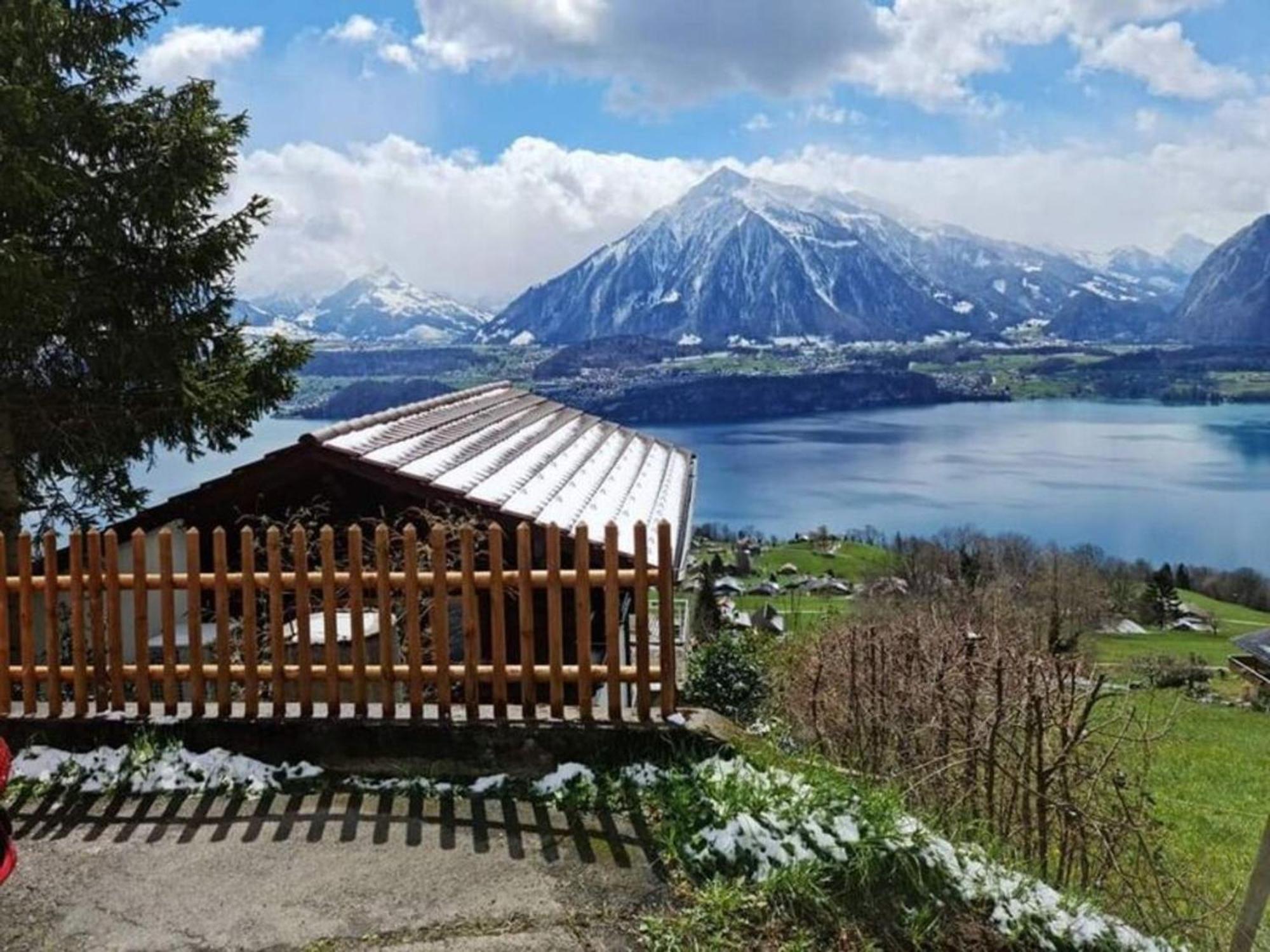 Chalet With View Of The Mountains And The Thun Lake Sigriswil Exterior photo