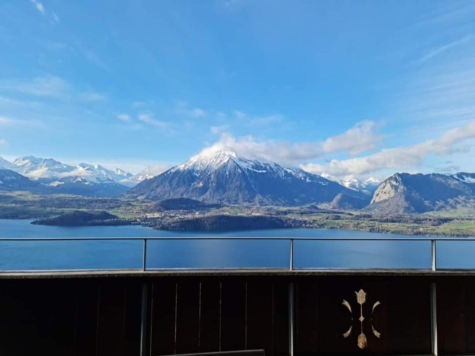 Chalet With View Of The Mountains And The Thun Lake Sigriswil Exterior photo